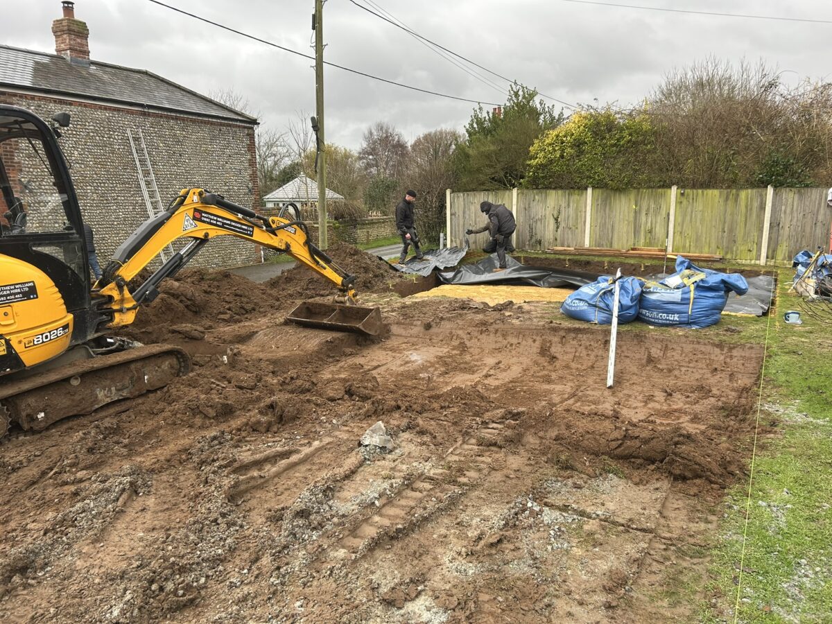 Oak cart lodge in East Ruston – project photo 28