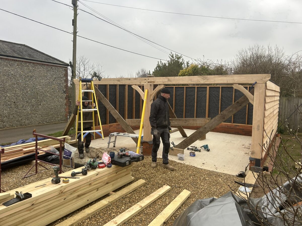 Oak cart lodge in East Ruston – project photo 34